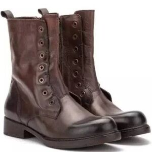 NEW VINTAGE FOUNDRY Brown Combat Biker Zip Up Leather Boots. Size 8.